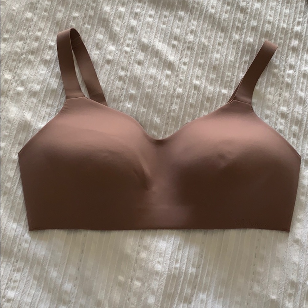 Lululemon Hold True Bra Nude Color NWT